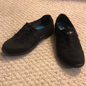 Skechers memory foam sneakers